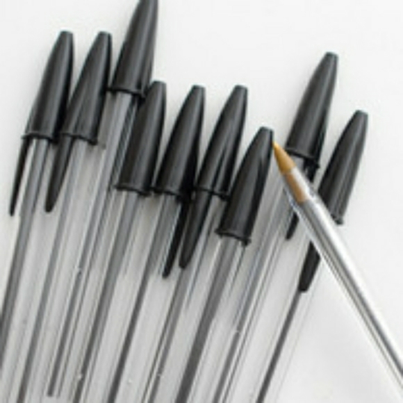 Pens - Picture 7 of 8